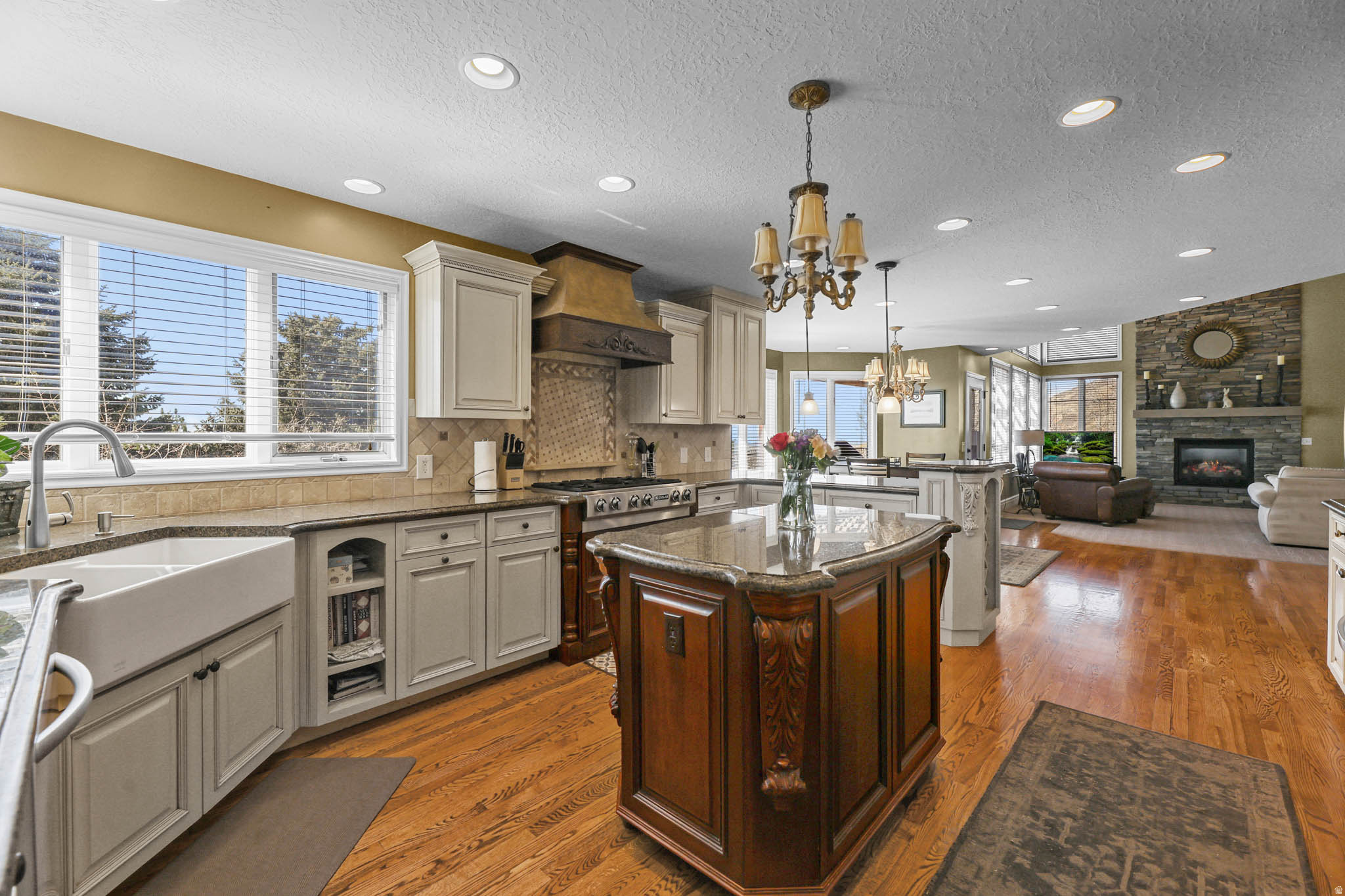 SHADOW VALLEY ESTATES - Residential