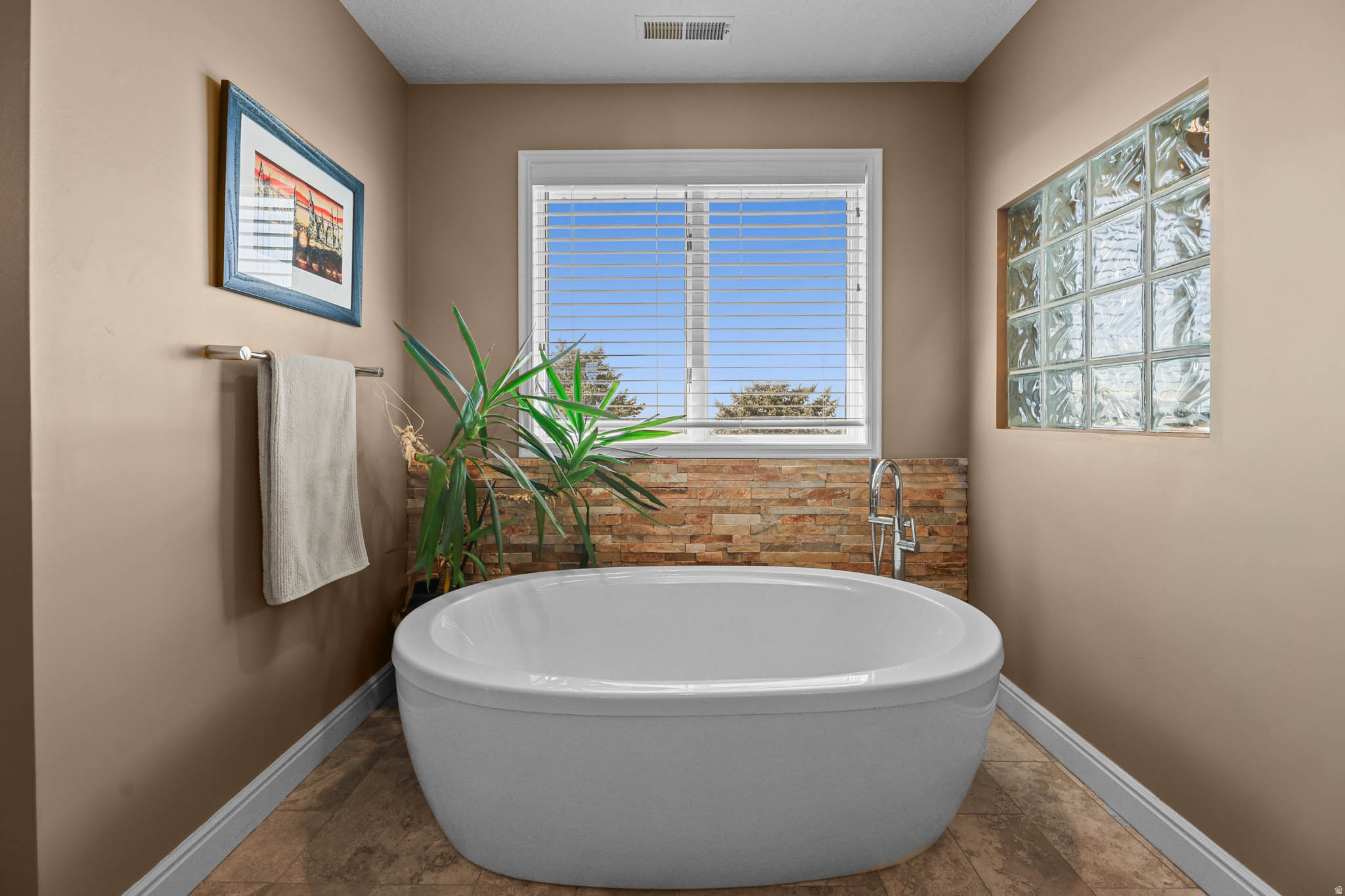 SHADOW VALLEY ESTATES - Residential