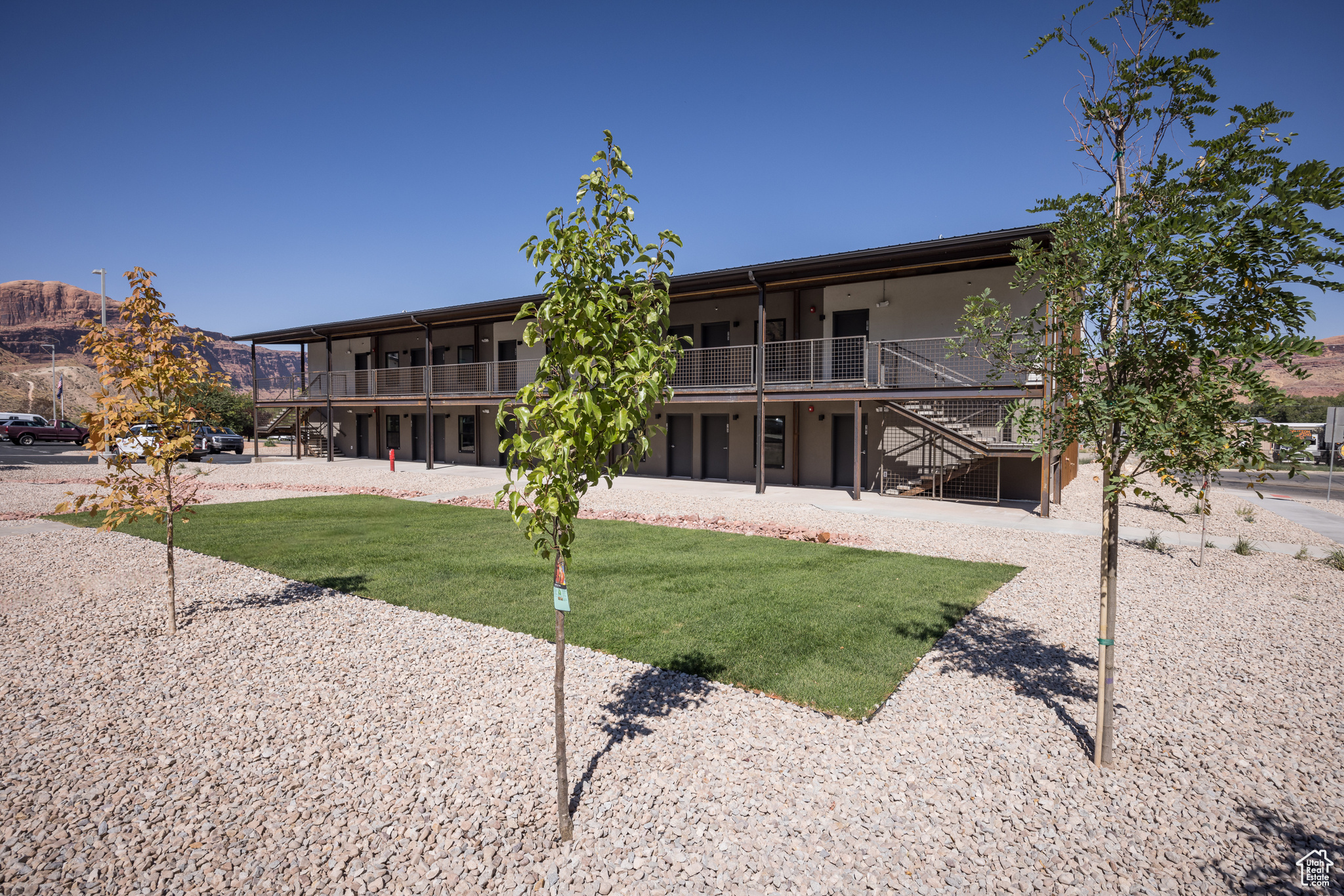 KANE CREEK CONDOS - Residential