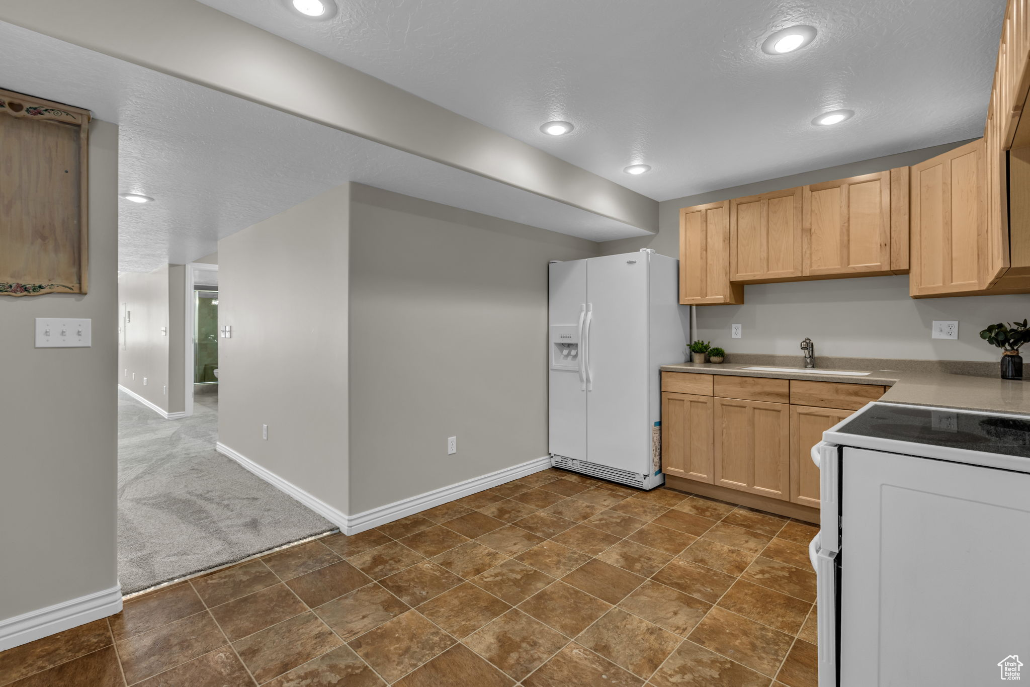 PARK HOLLOW ESTATES - Residential