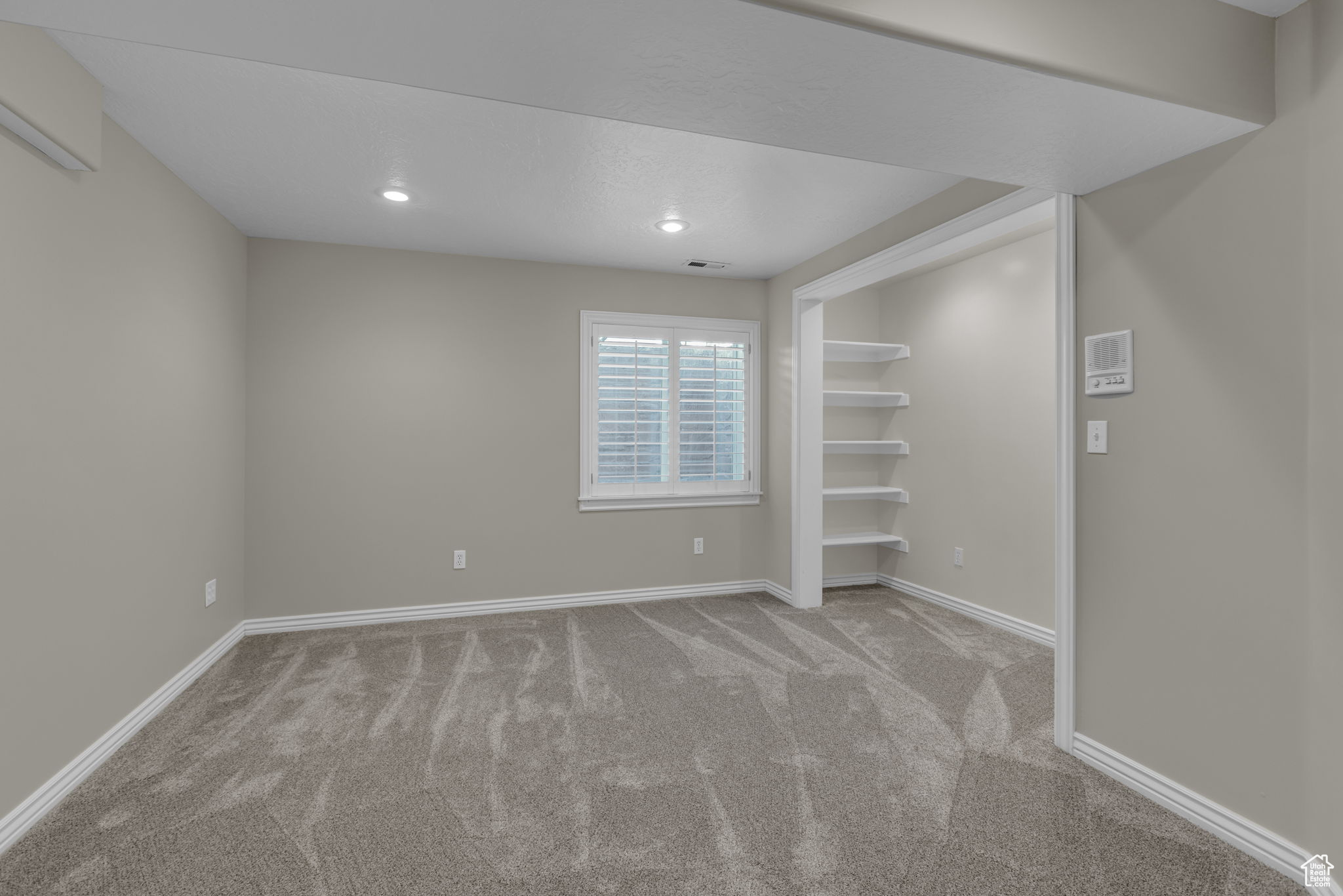 PARK HOLLOW ESTATES - Residential