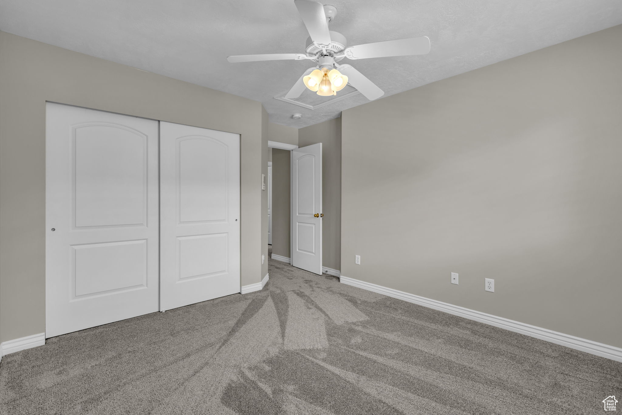 PARK HOLLOW ESTATES - Residential
