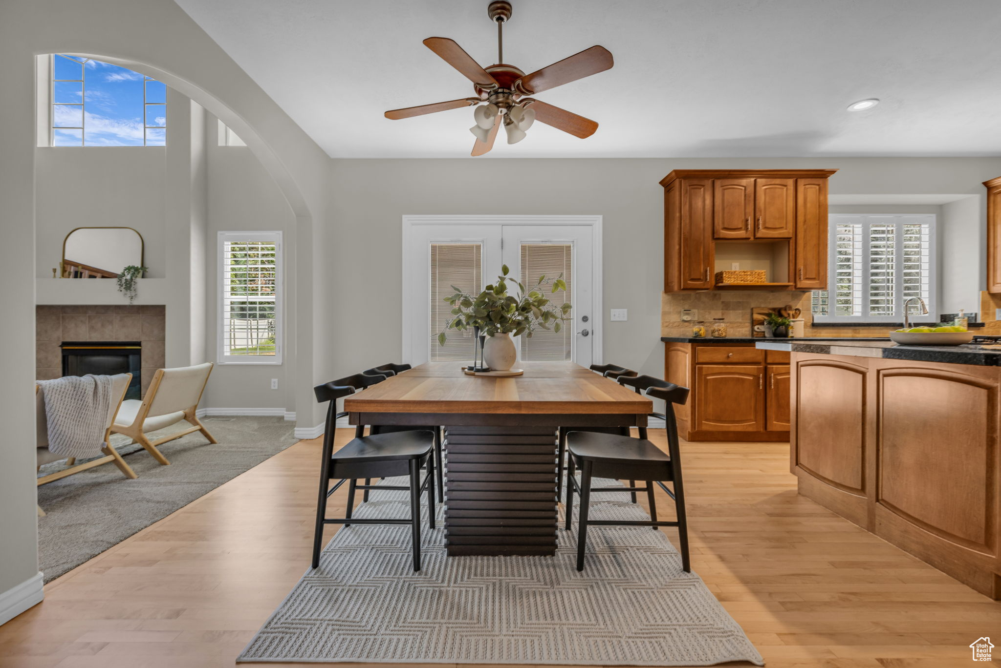 PARK HOLLOW ESTATES - Residential