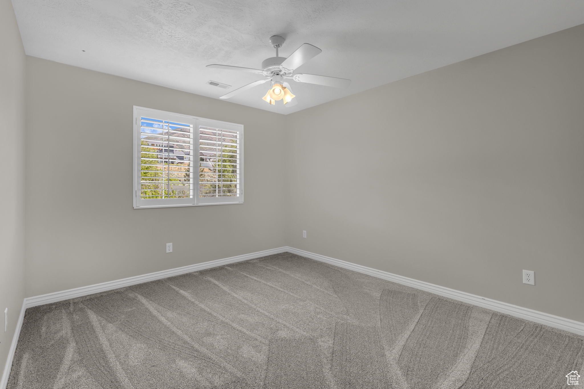 PARK HOLLOW ESTATES - Residential