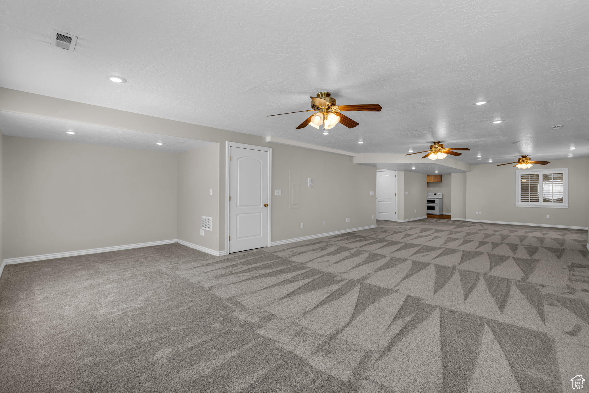PARK HOLLOW ESTATES - Residential