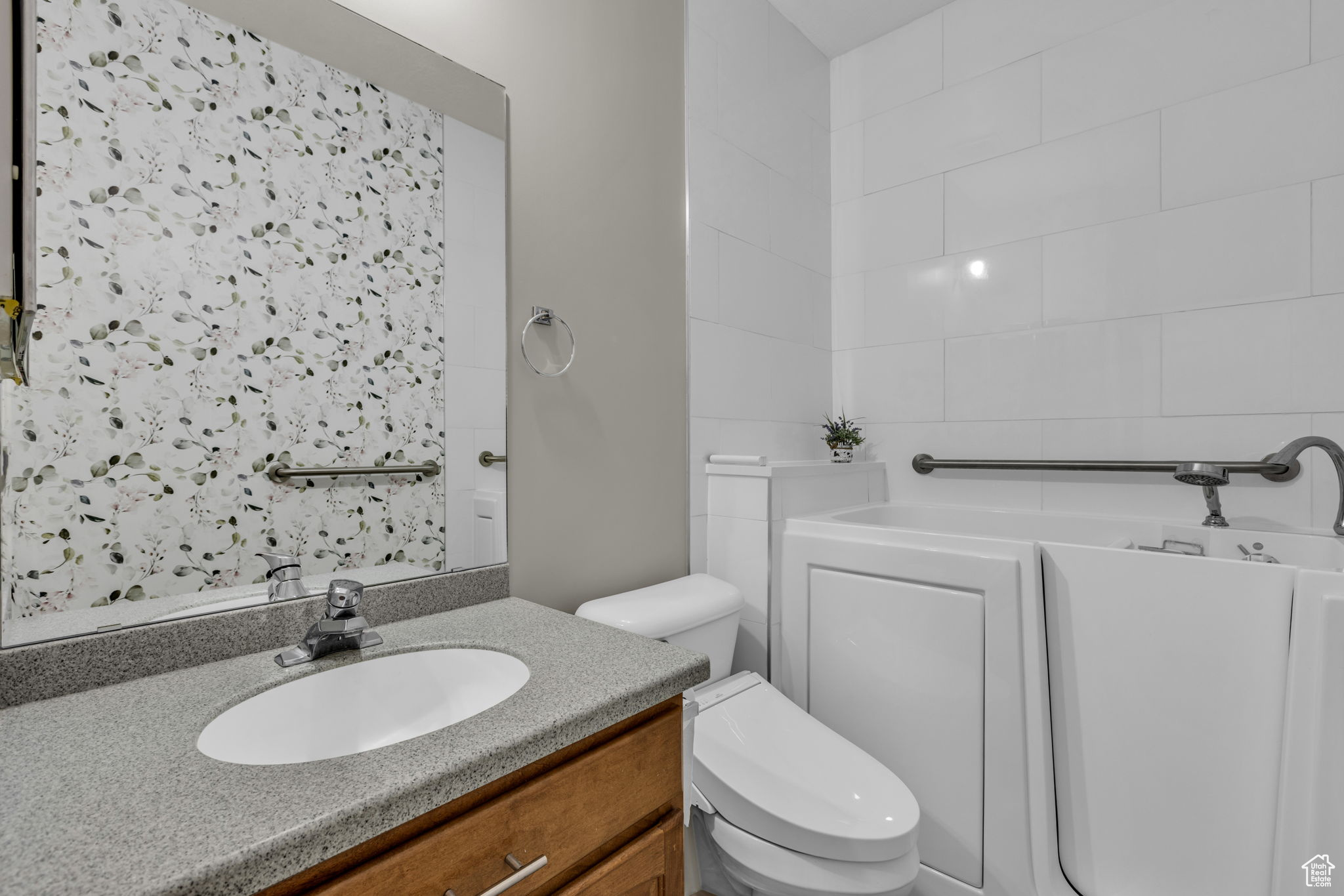 PARK HOLLOW ESTATES - Residential