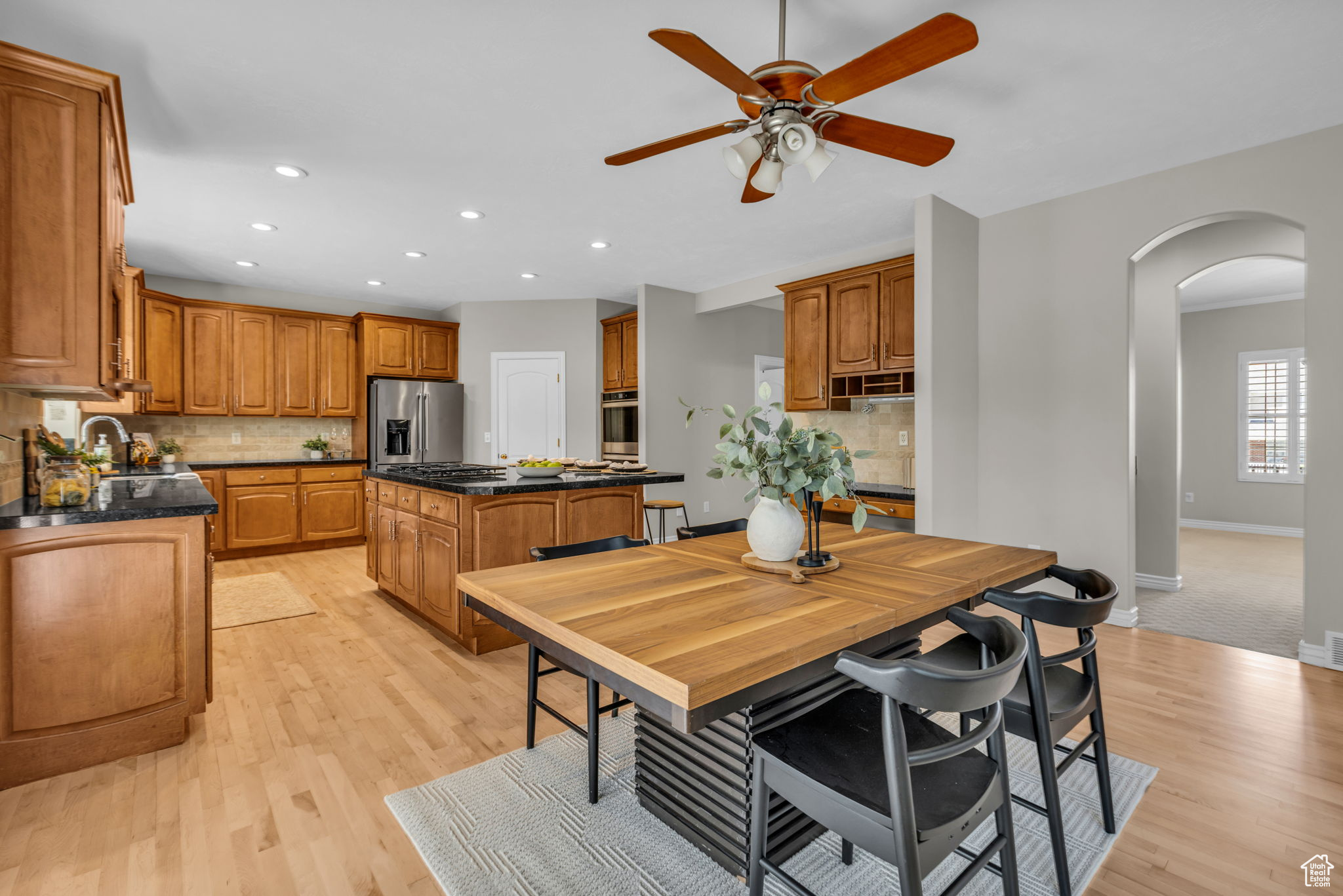 PARK HOLLOW ESTATES - Residential