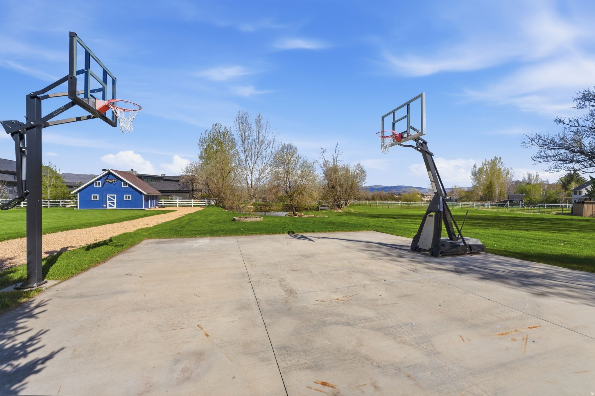 MIDWAY FARMS - Residential