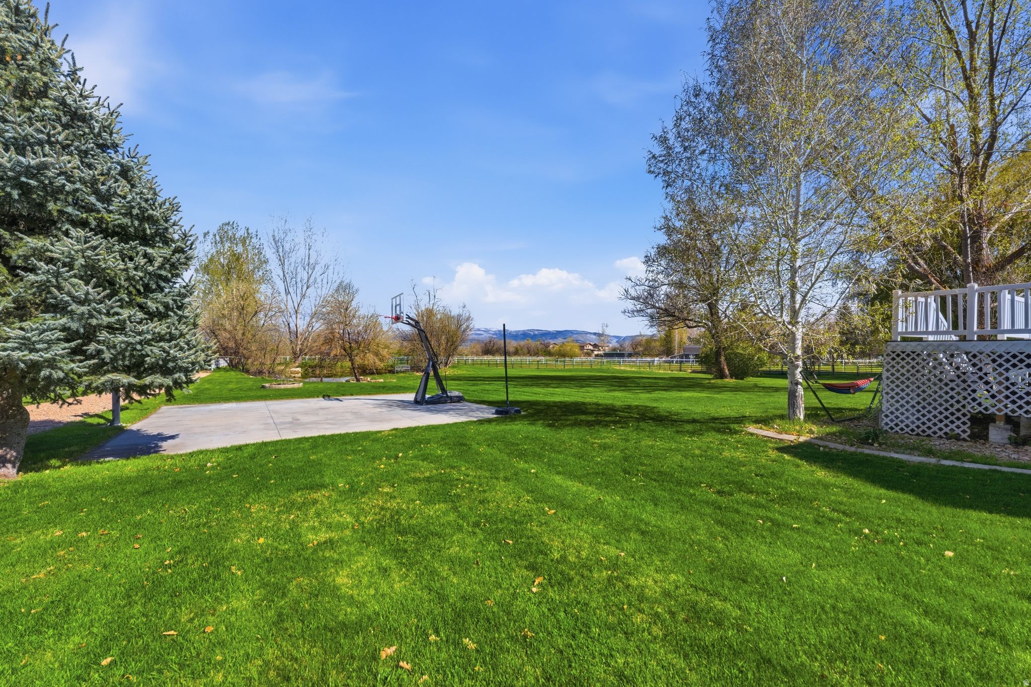 MIDWAY FARMS - Residential