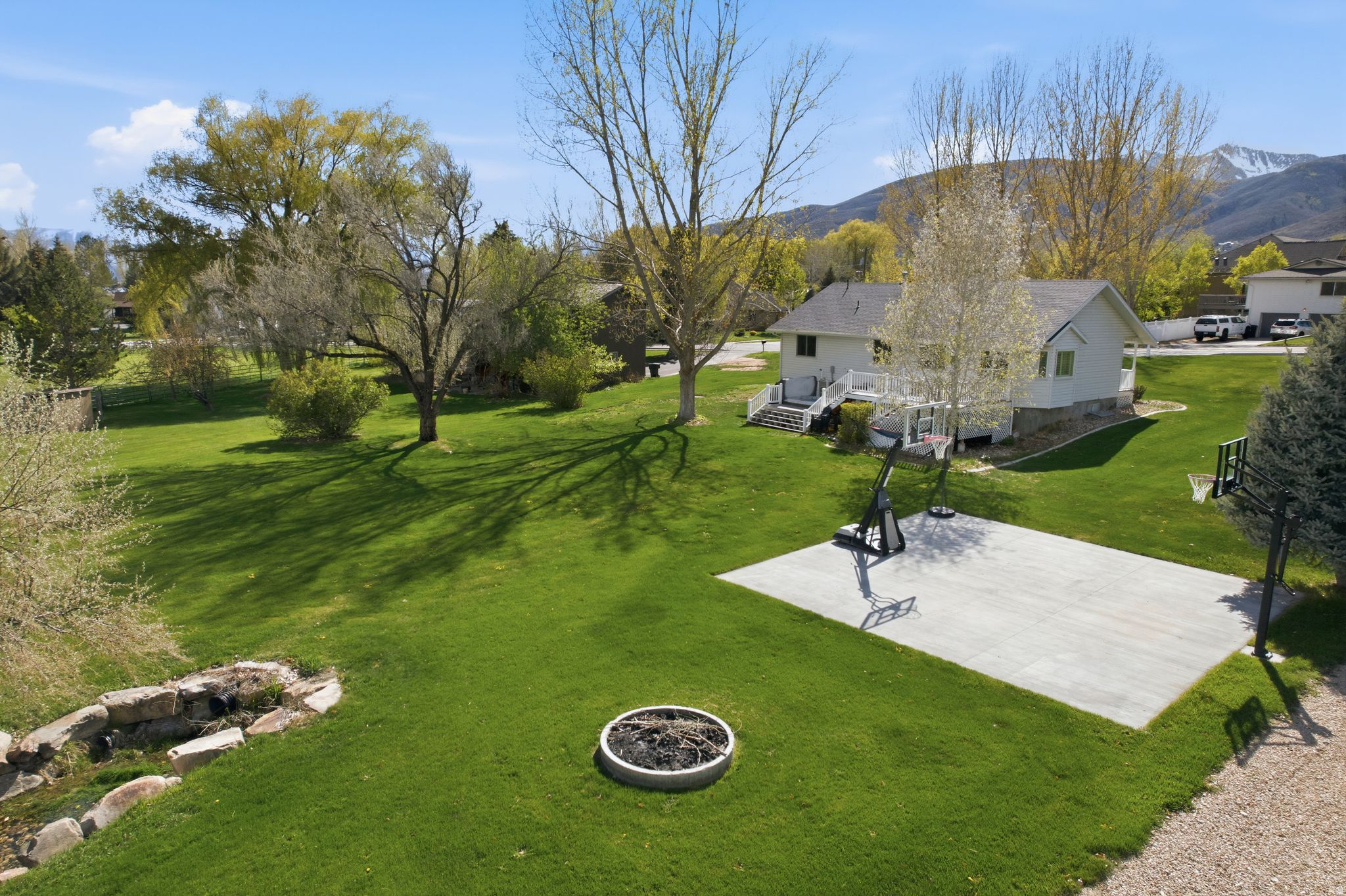 MIDWAY FARMS - Residential