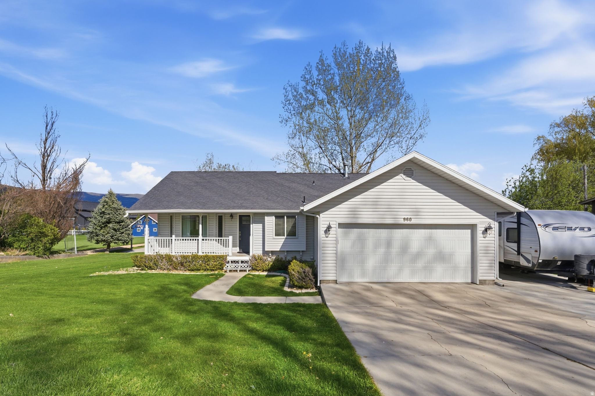 MIDWAY FARMS - Residential