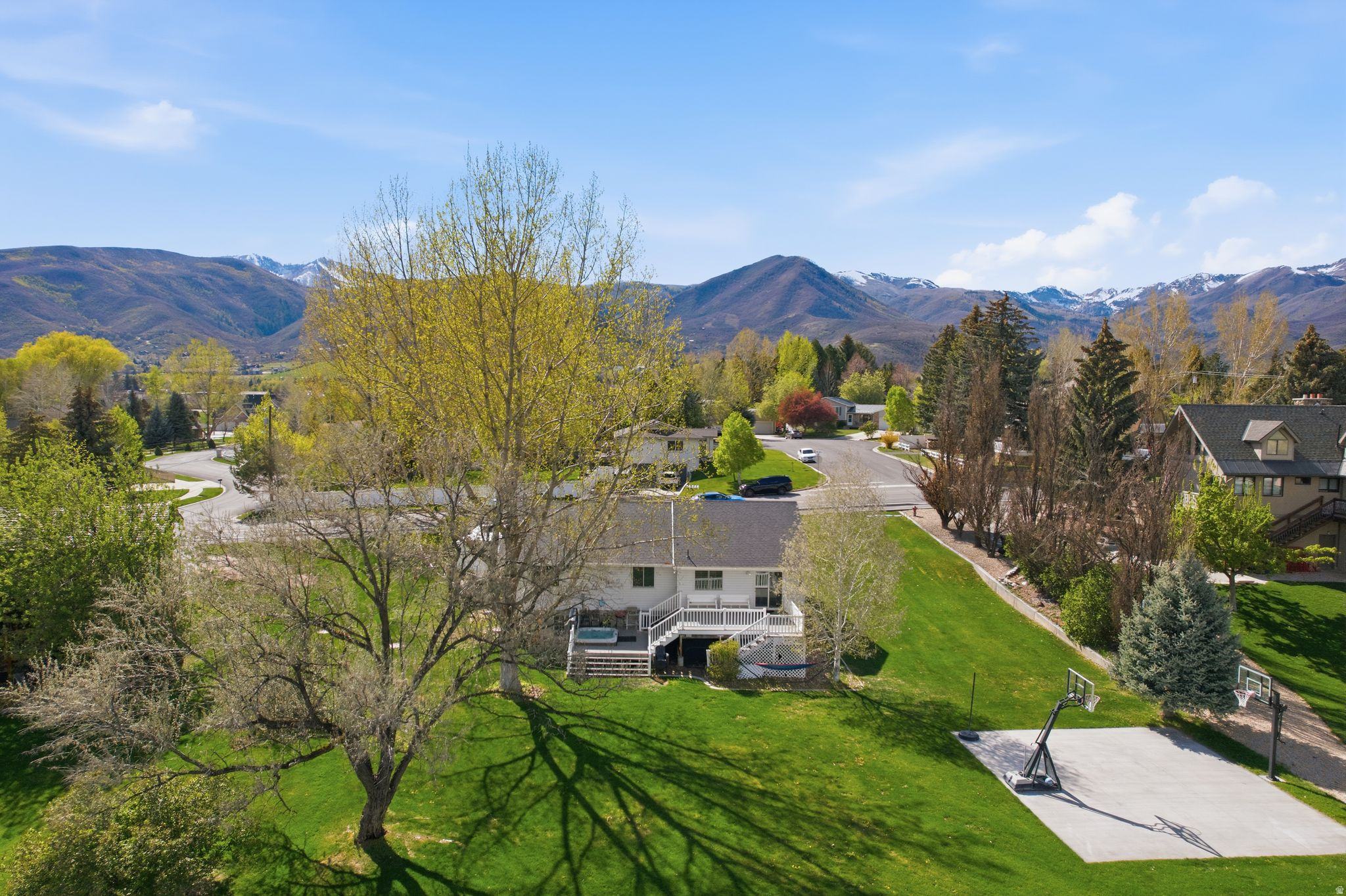 MIDWAY FARMS - Residential