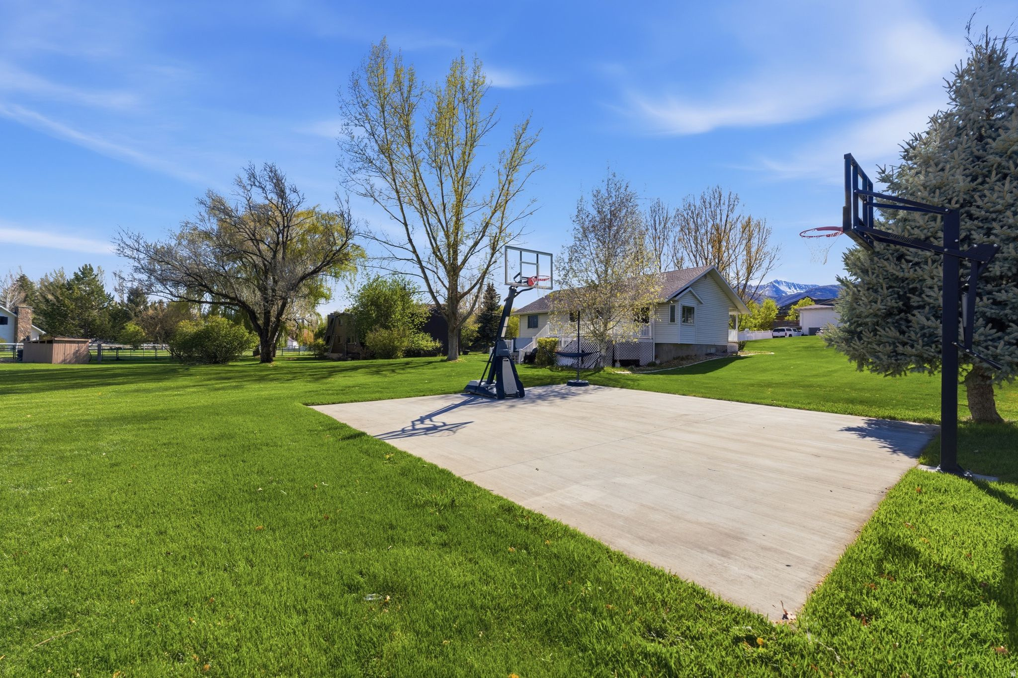 MIDWAY FARMS - Residential