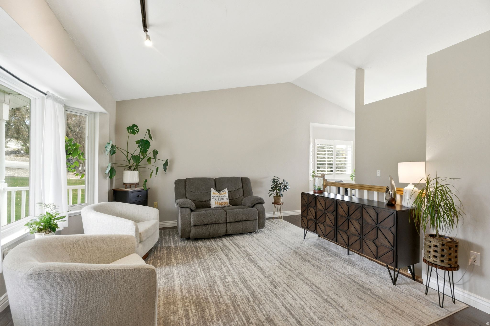 MIDWAY FARMS - Residential