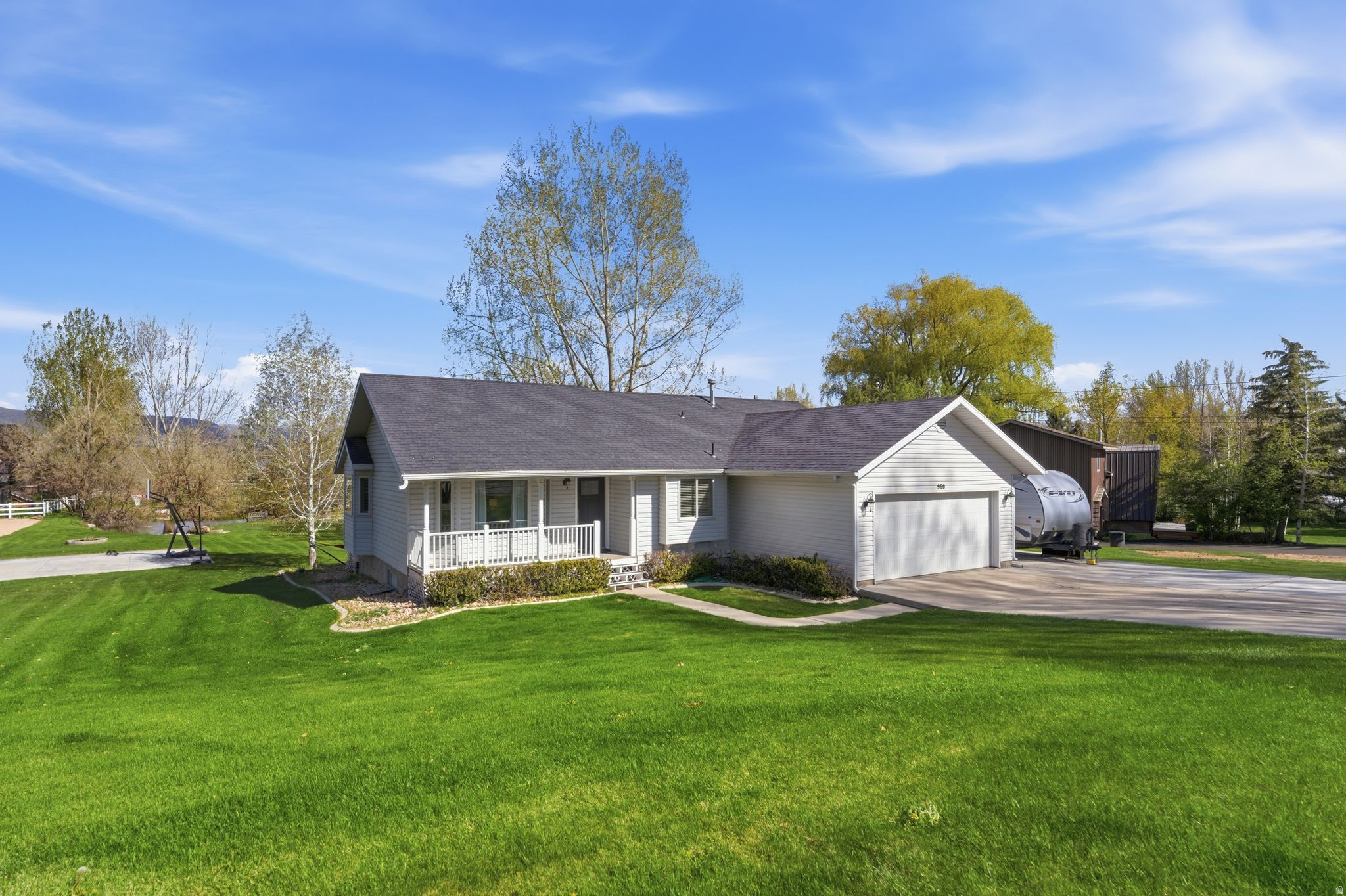 MIDWAY FARMS - Residential