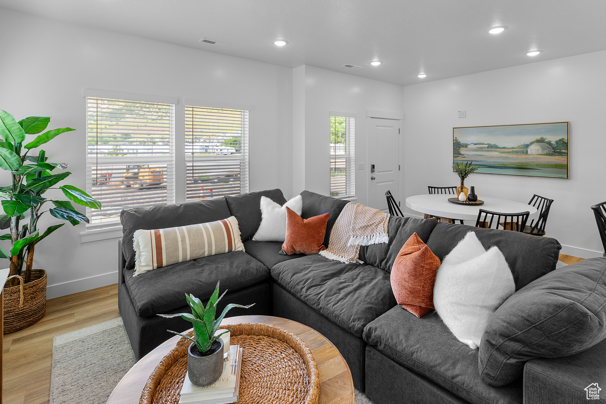 NORTH POINT - Residential