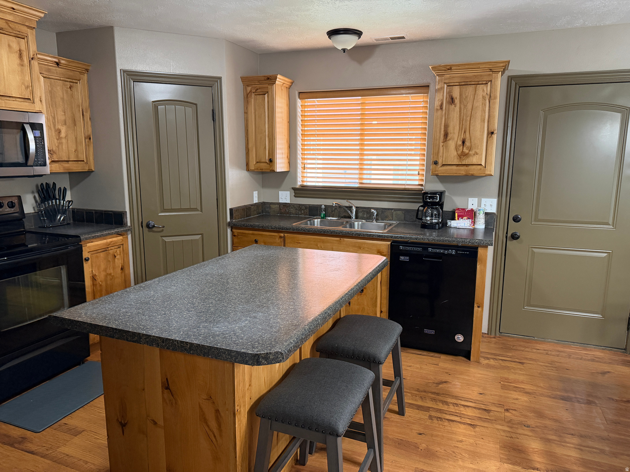 THE MEADOWS - Residential