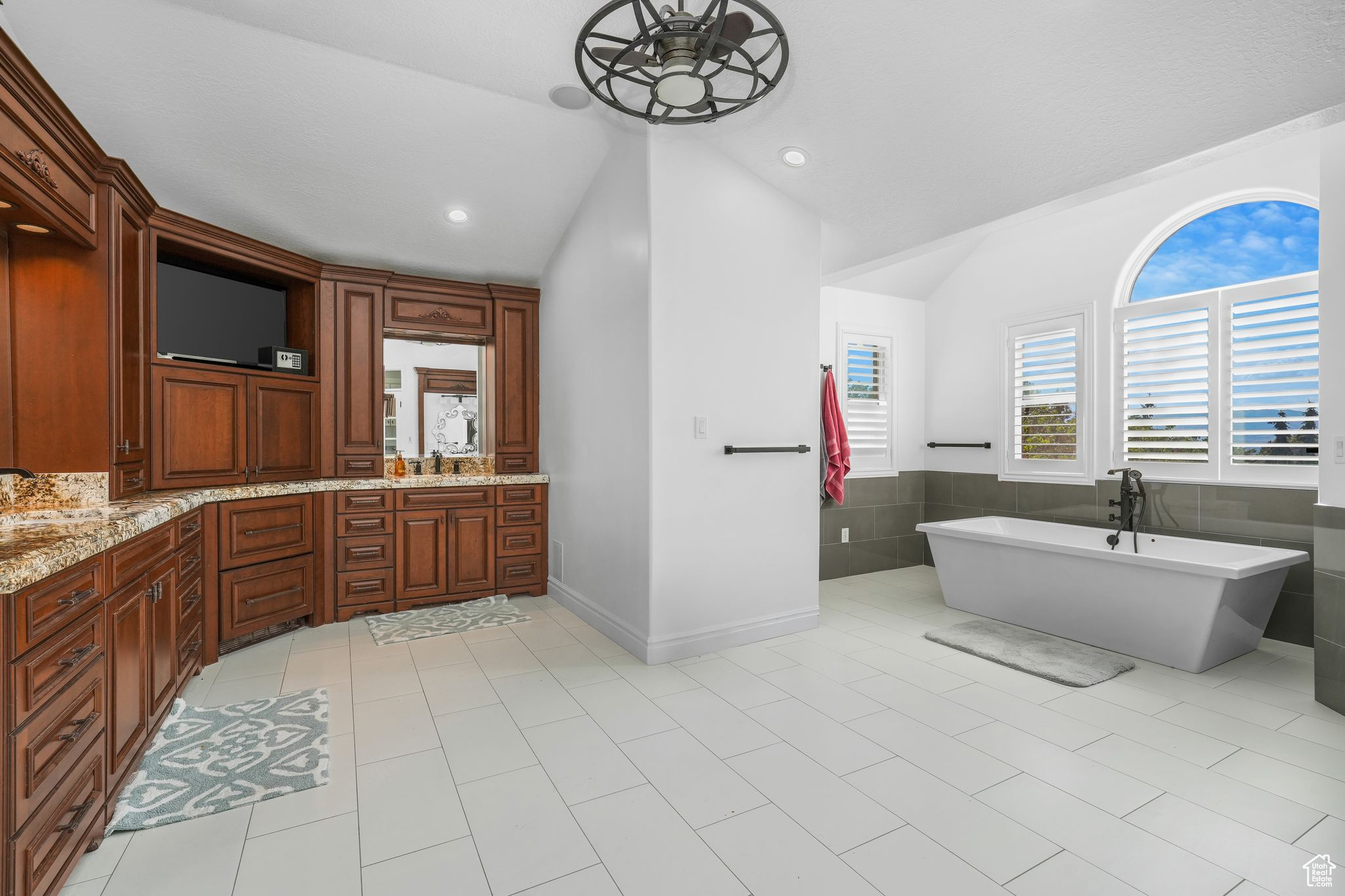 PEPPERWOOD - Residential