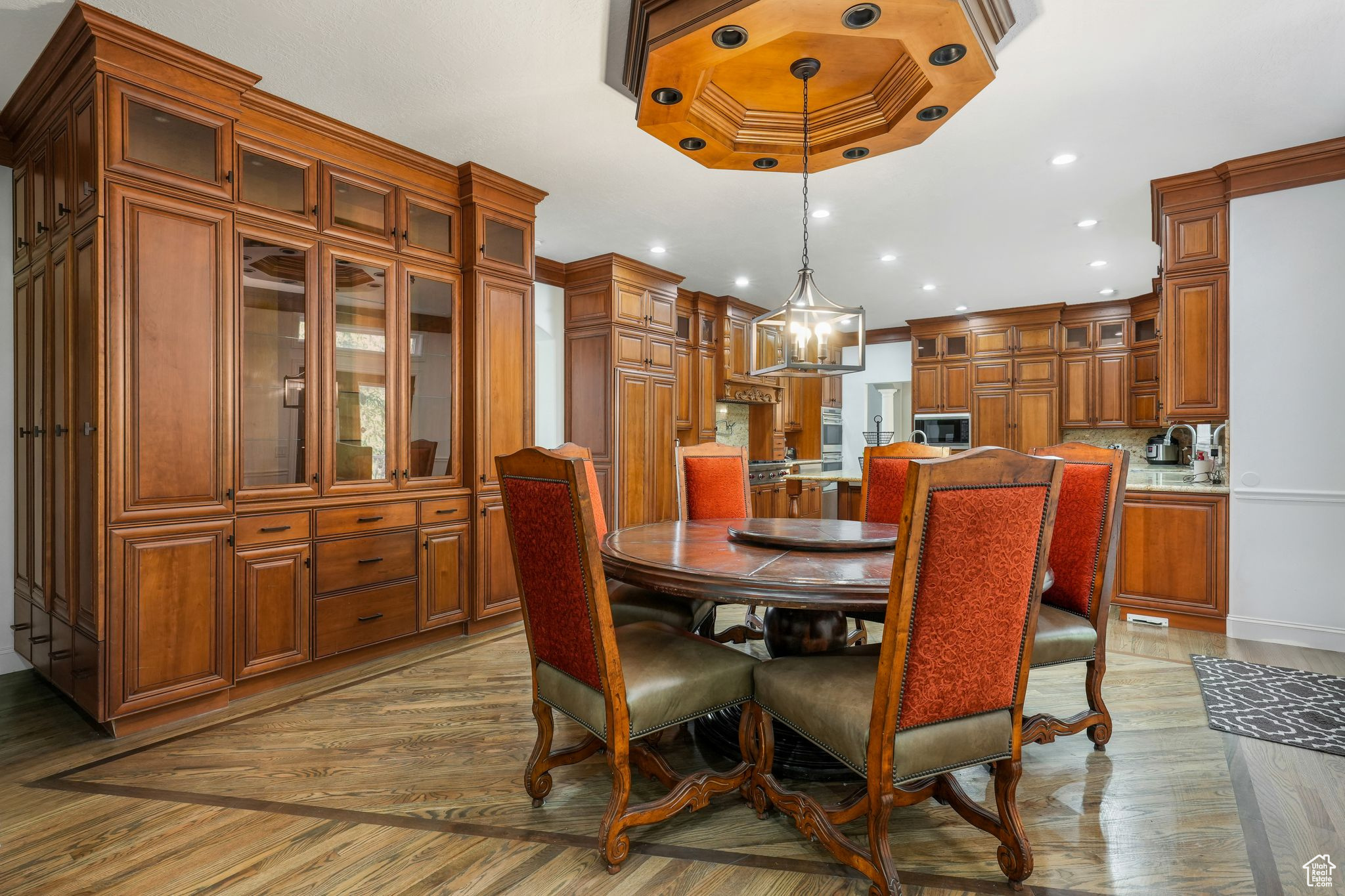 PEPPERWOOD - Residential