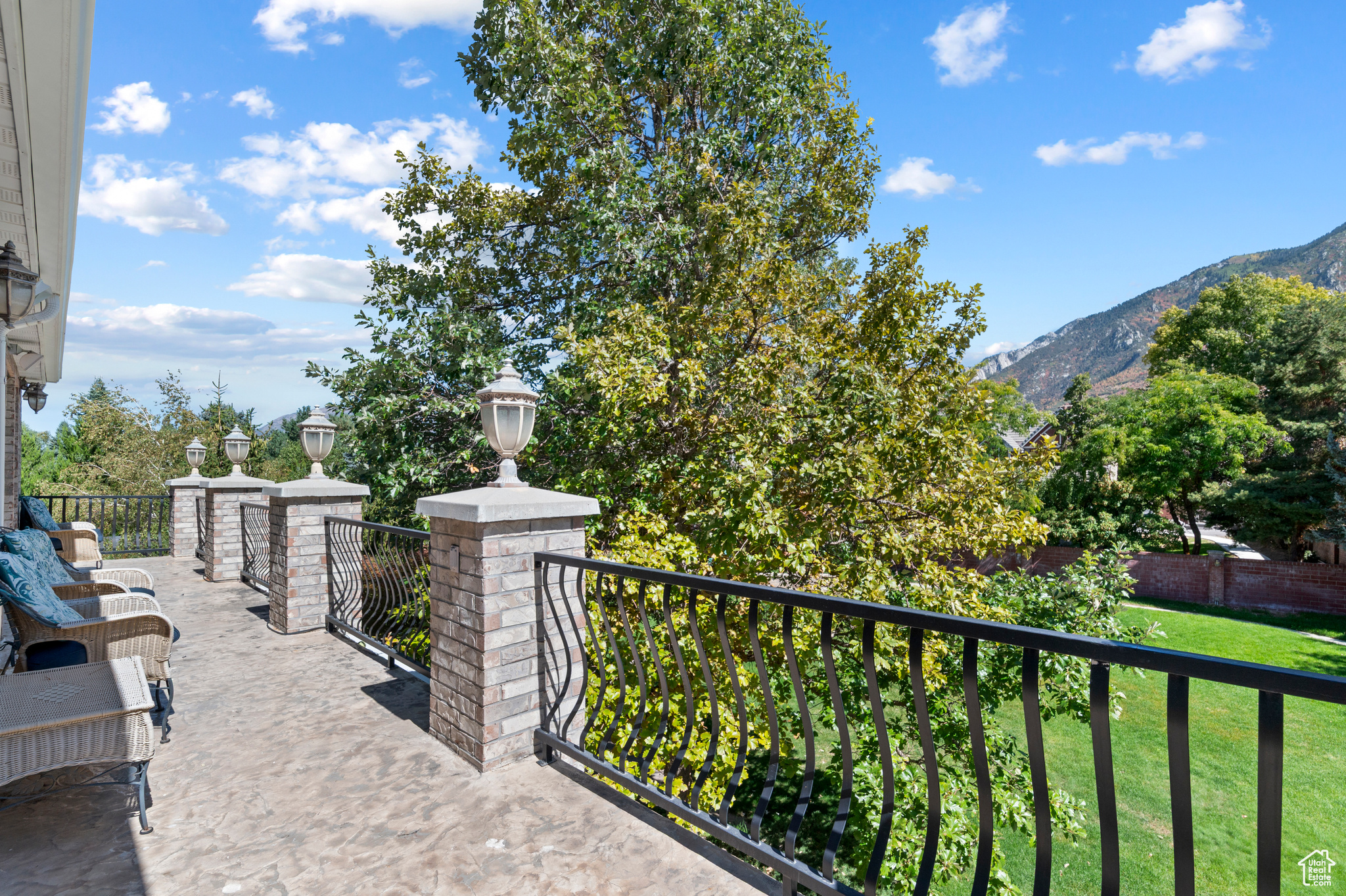 PEPPERWOOD - Residential