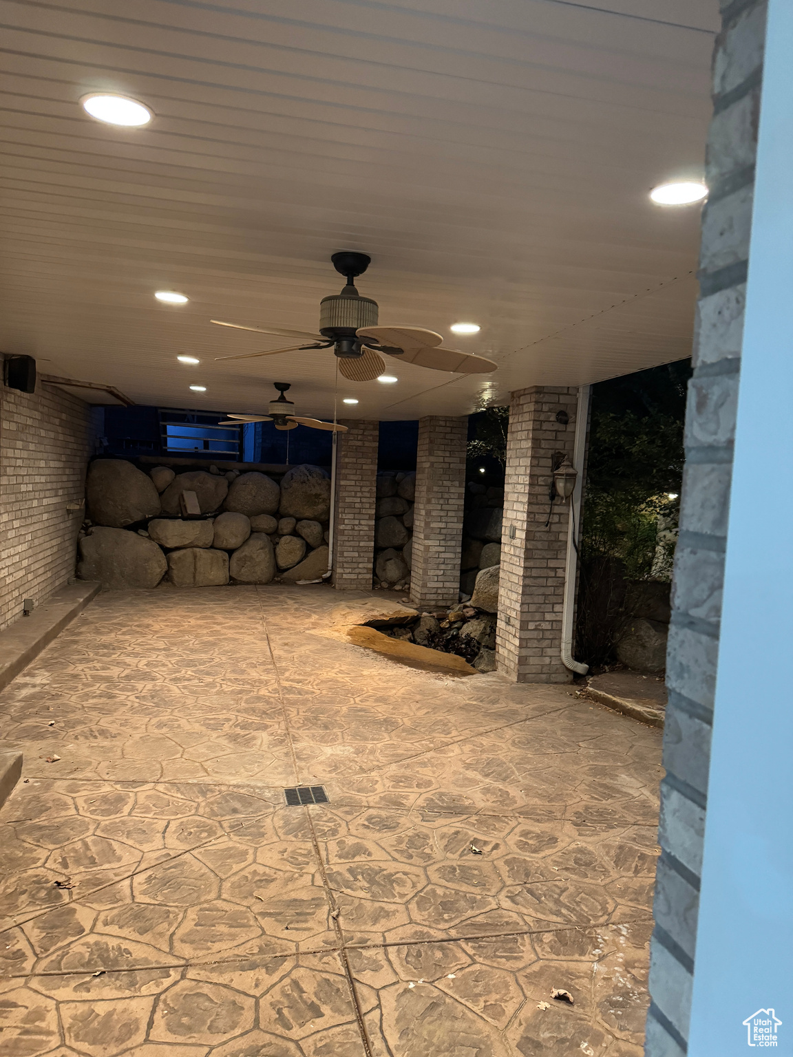 PEPPERWOOD - Residential