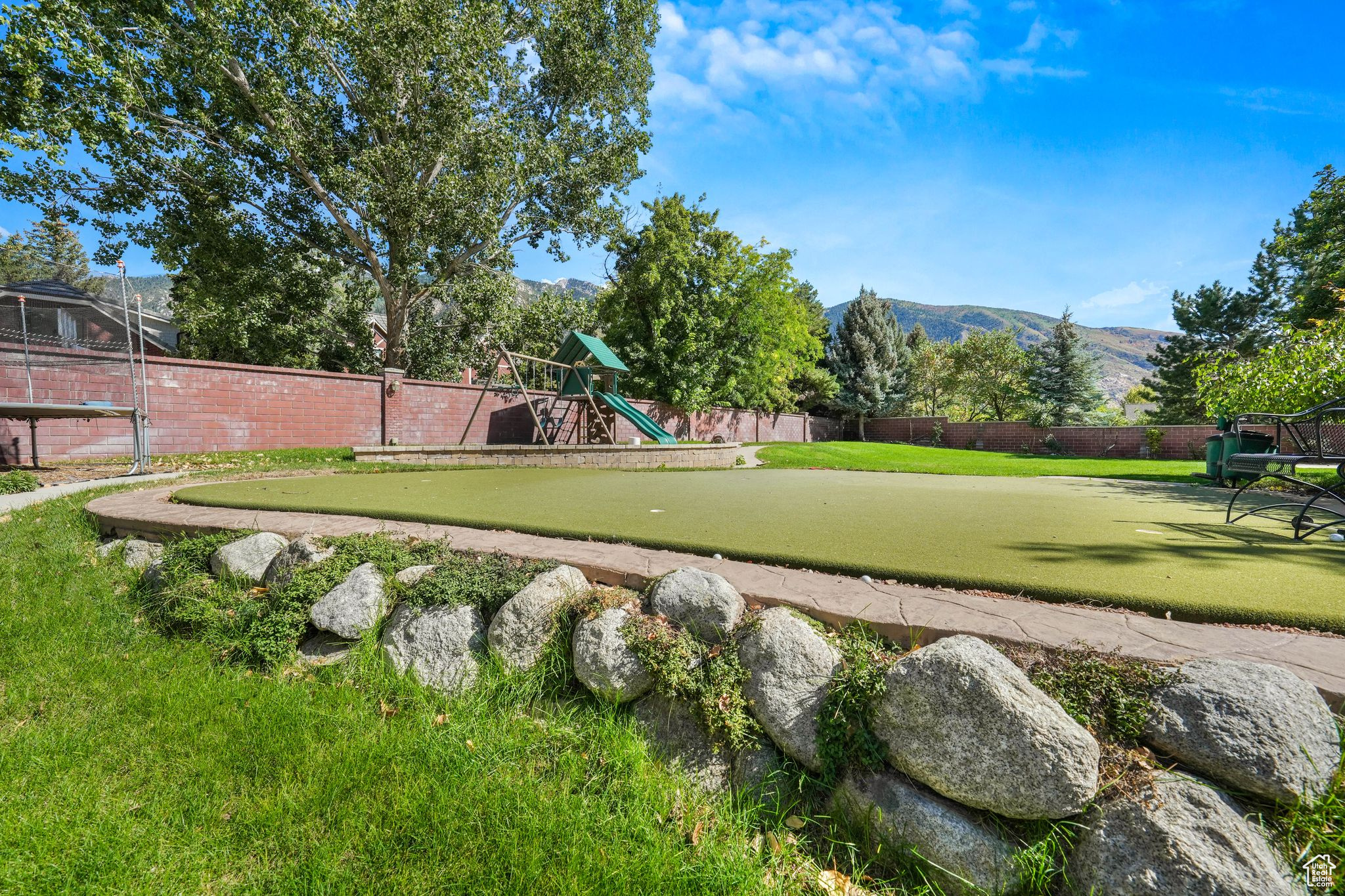 PEPPERWOOD - Residential