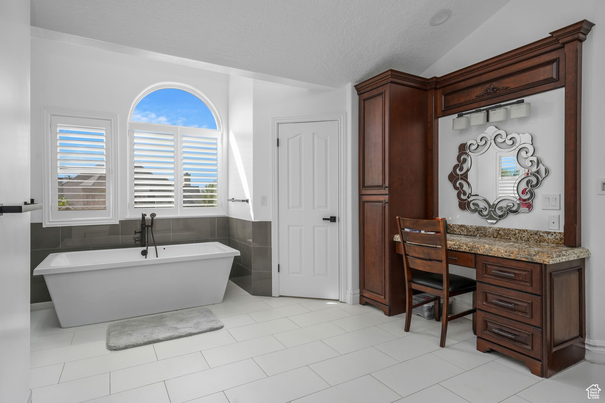 PEPPERWOOD - Residential