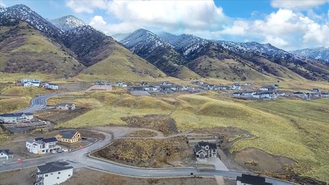 Tiny photo for 281 N SHERWOOD DR #24, Providence, UT 84332 (MLS # 2129100)