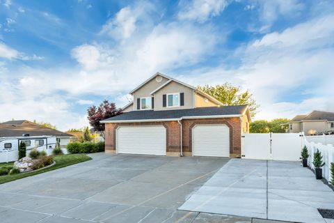 Tiny photo for 3467 N 400 W, Pleasant View, UT 84414 (MLS # 2158938)