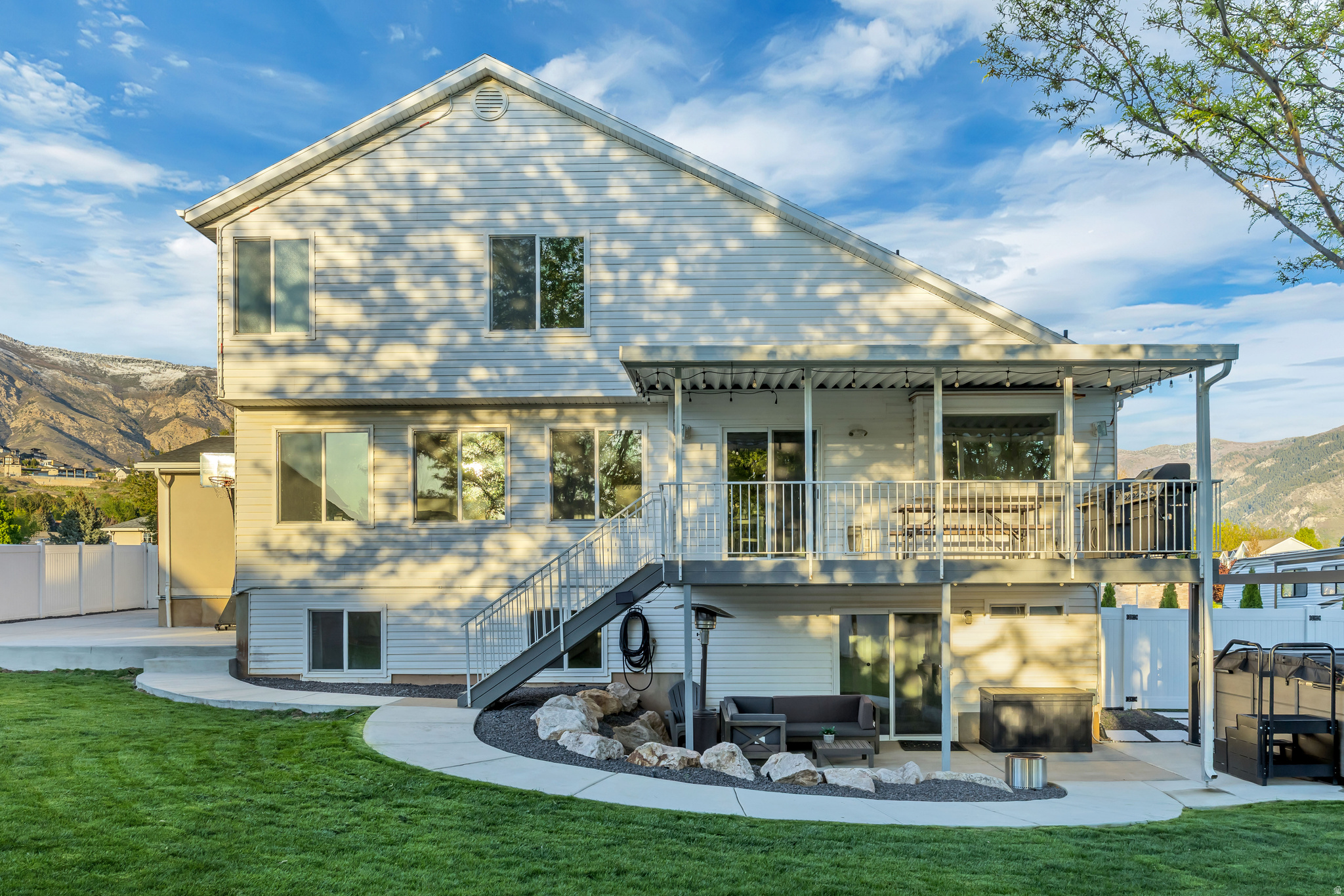 PLEASANT VIEW ESTATE - Residential