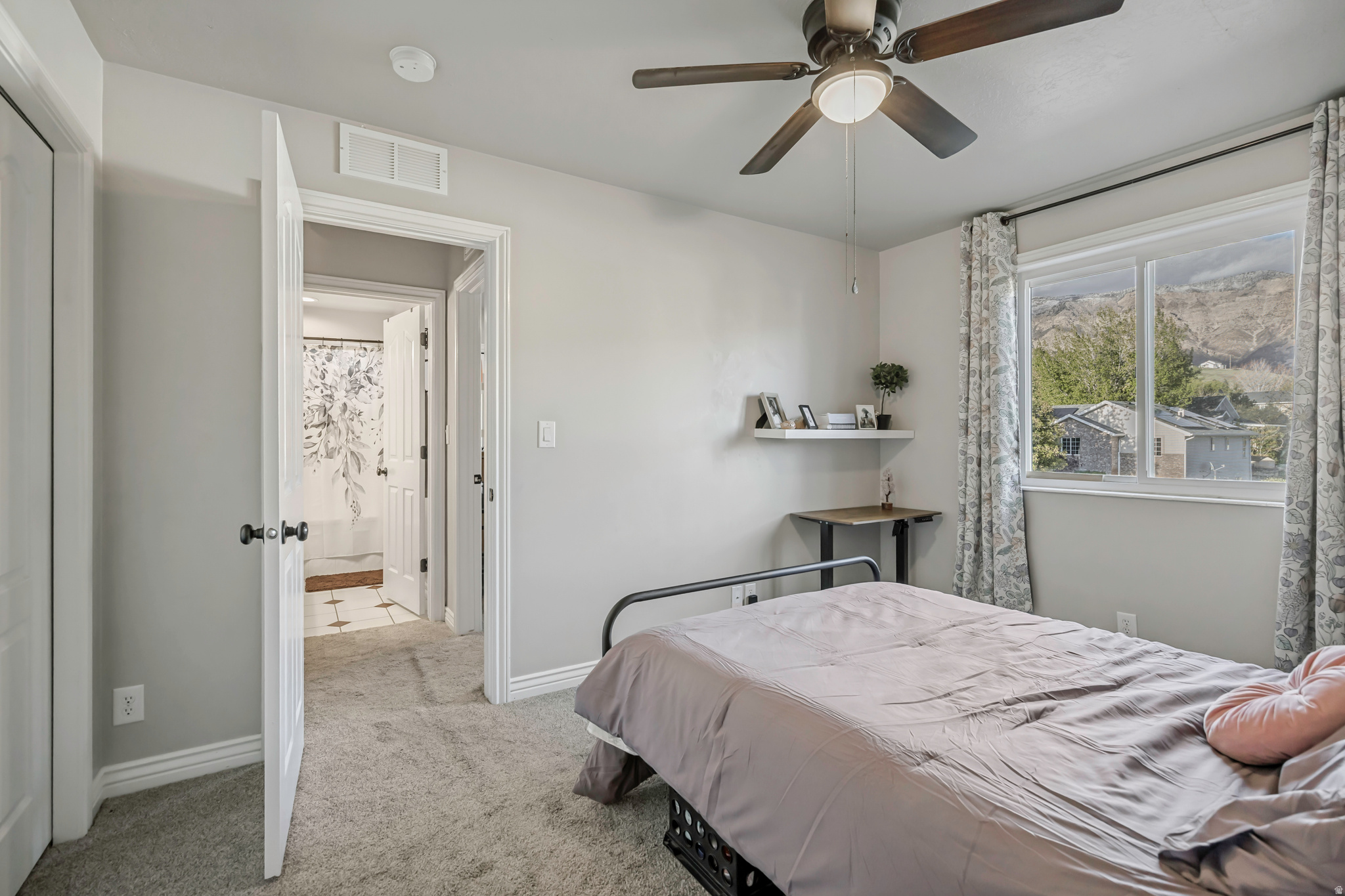 PLEASANT VIEW ESTATE - Residential