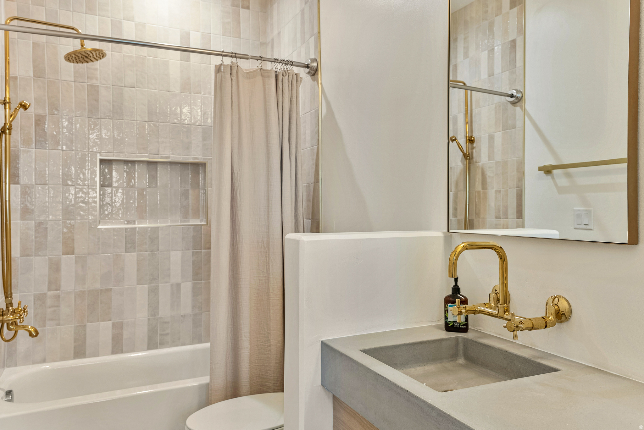 LOCHWOOD P.U.D. PHASE 2 - Residential