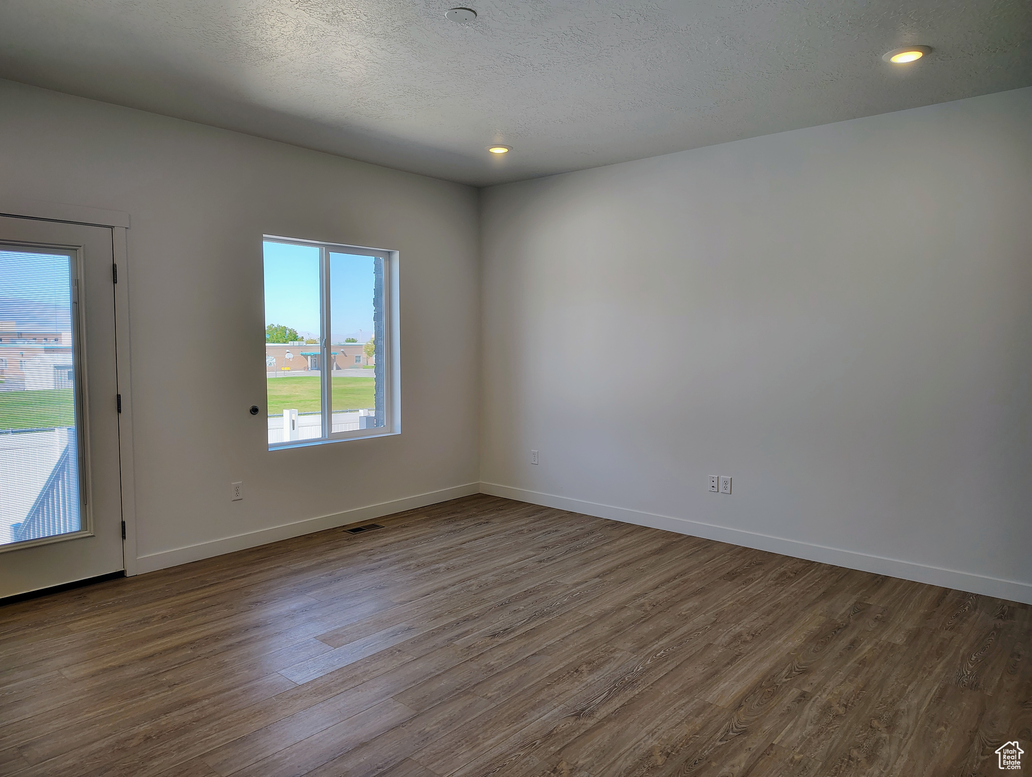 33 W Pearson Ln, Tooele, Utah image 3