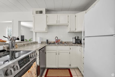 Tiny photo for 4752 S 4480 W, Salt Lake City, UT 84118 (MLS # 2119252)