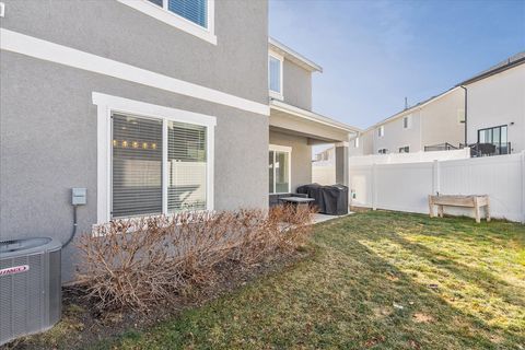 Tiny photo for 4252 W ANASAZI PARK CT, Riverton, UT 84096 (MLS # 2134284)