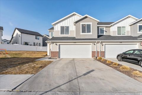 Photo of 4252 W ANASAZI PARK CT, Riverton, UT 84096 (MLS # 2134284)