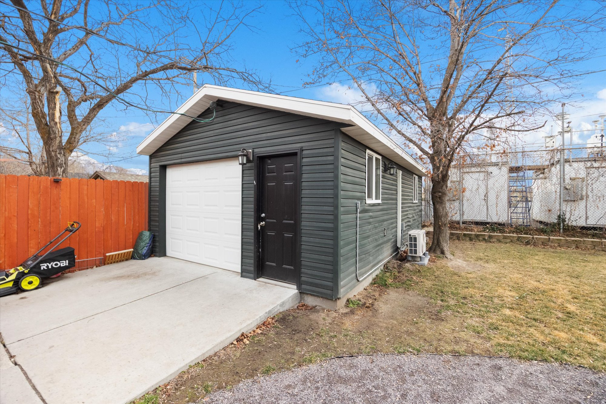 HAWTHORNE SUB - Residential