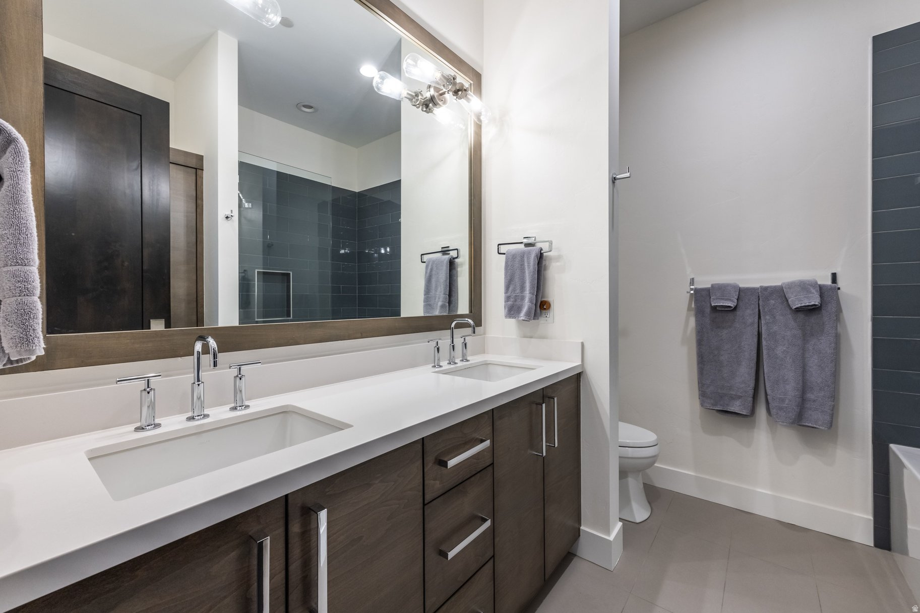 JUNIPER LANDING AMENDED CONDOMINIUM - Residential