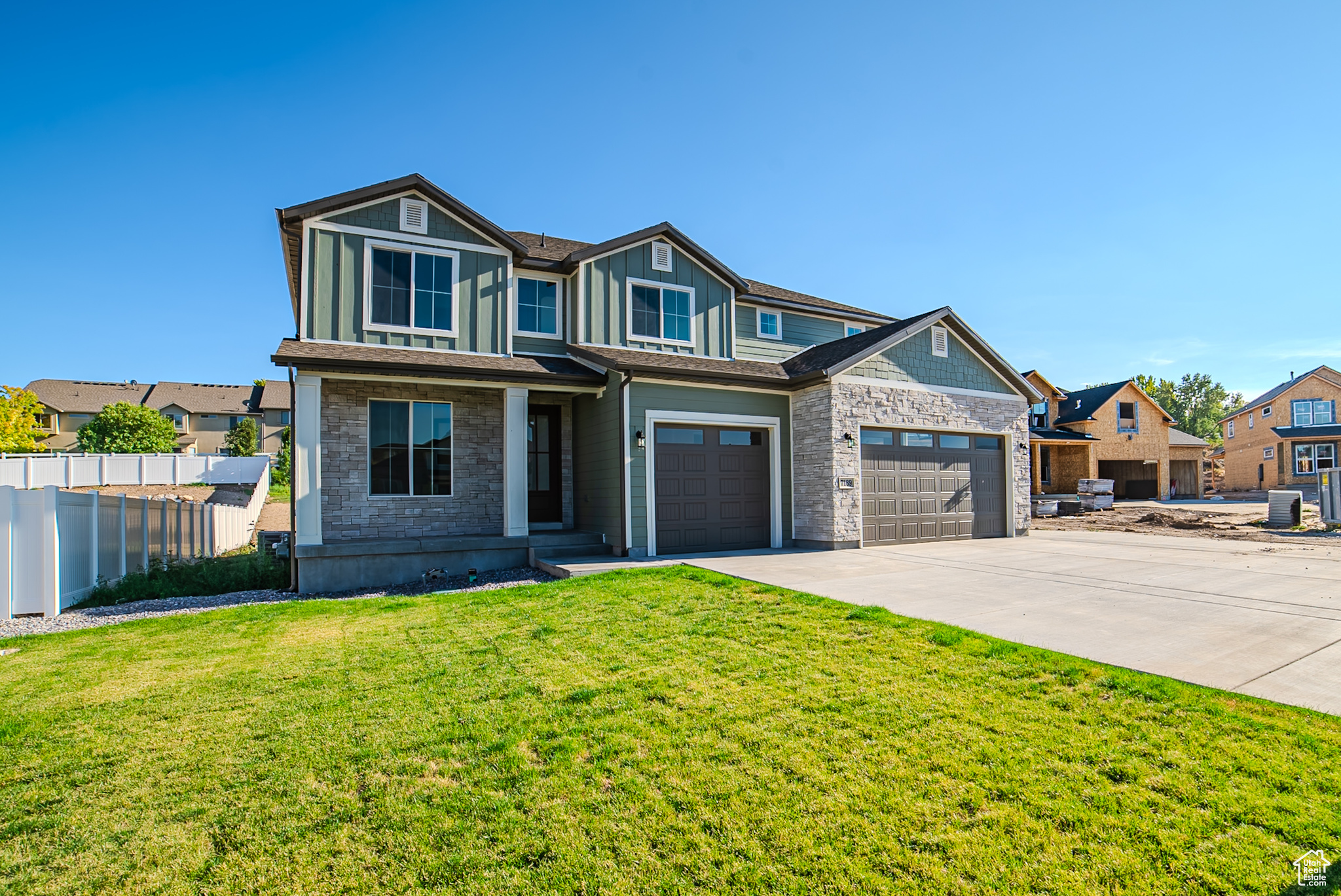 SYCAMORES COVE - Residential