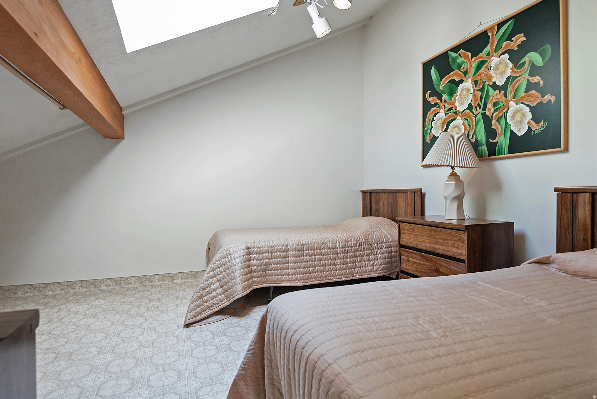 CANYON RACQUET CLUB - Residential
