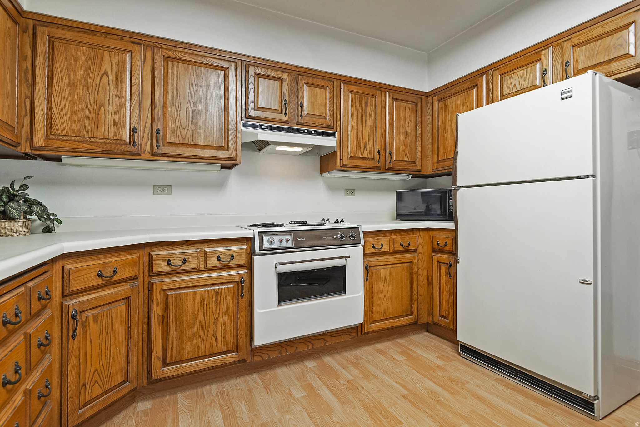 CANYON RACQUET CLUB - Residential