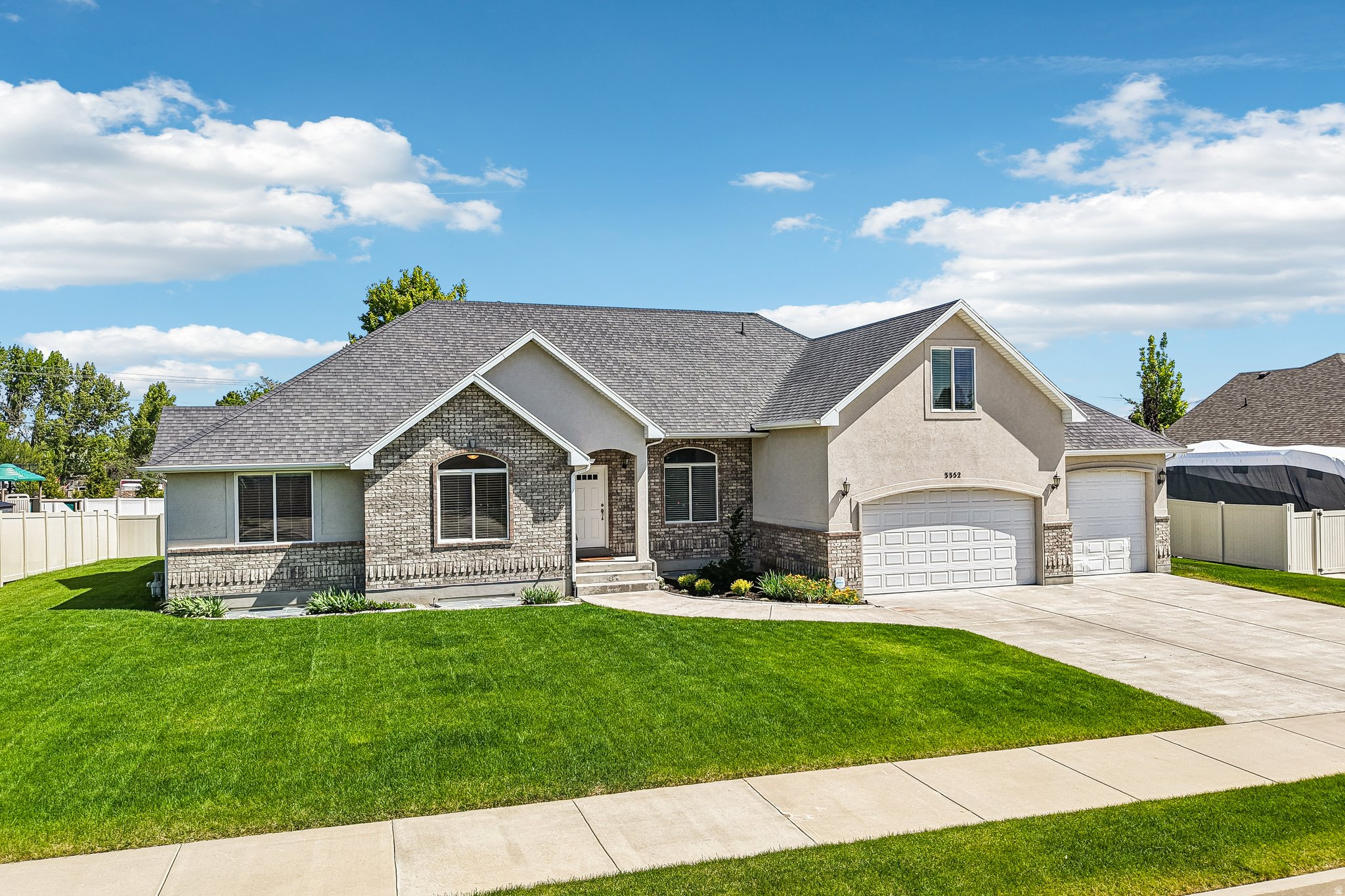 JONES FARM - Residential