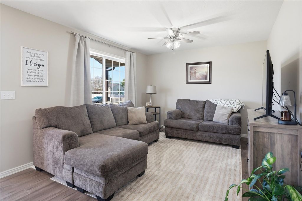 Photo of 563 W 160 N, Smithfield, UT 84335 (MLS # 2155045)