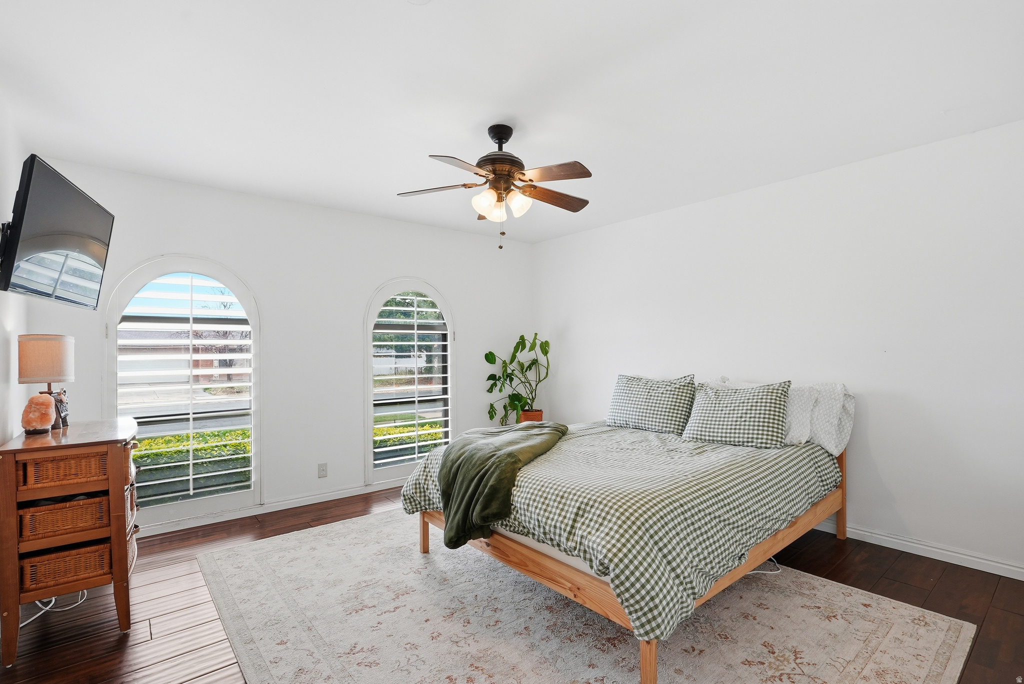 COUNTRY SQUIRE ESTATES - Residential