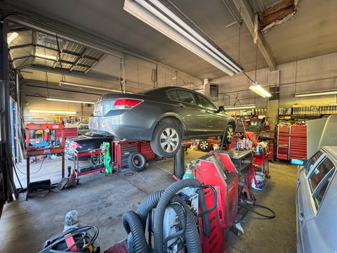 Tiny photo for 2048 S ORCHARD DR, Bountiful, UT 84010 (MLS # 2120581)