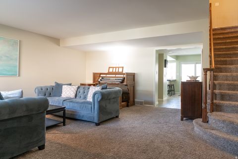 Tiny photo for 760 E THREE FOUNTAINS DR #110, Murray, UT 84107 (MLS # 2126199)