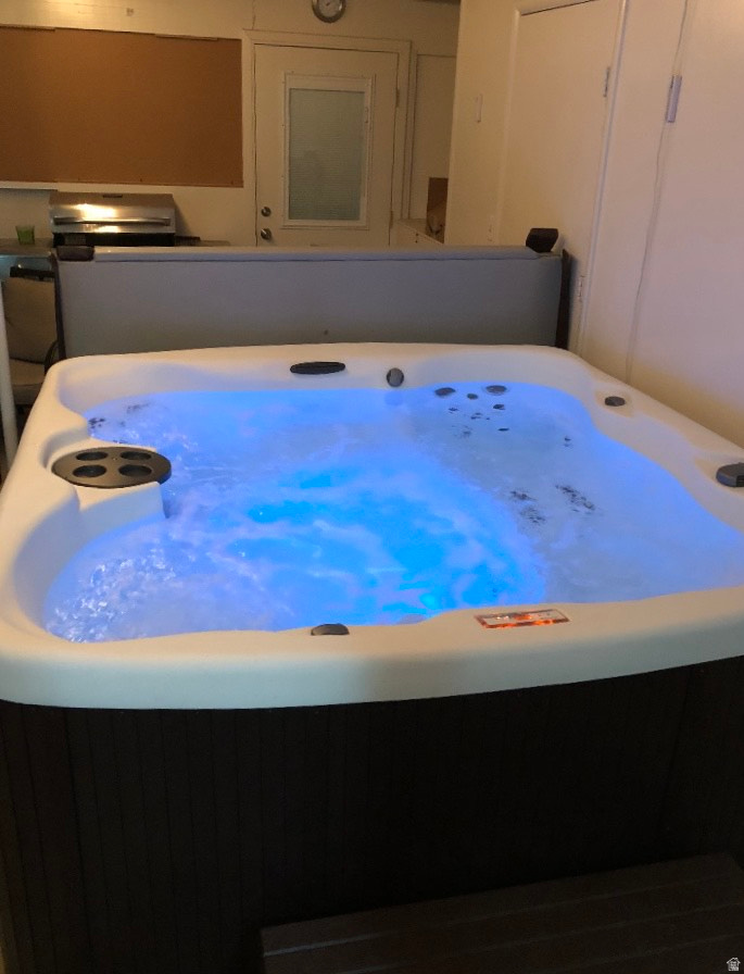 THREE FOUNTAINS - Residential