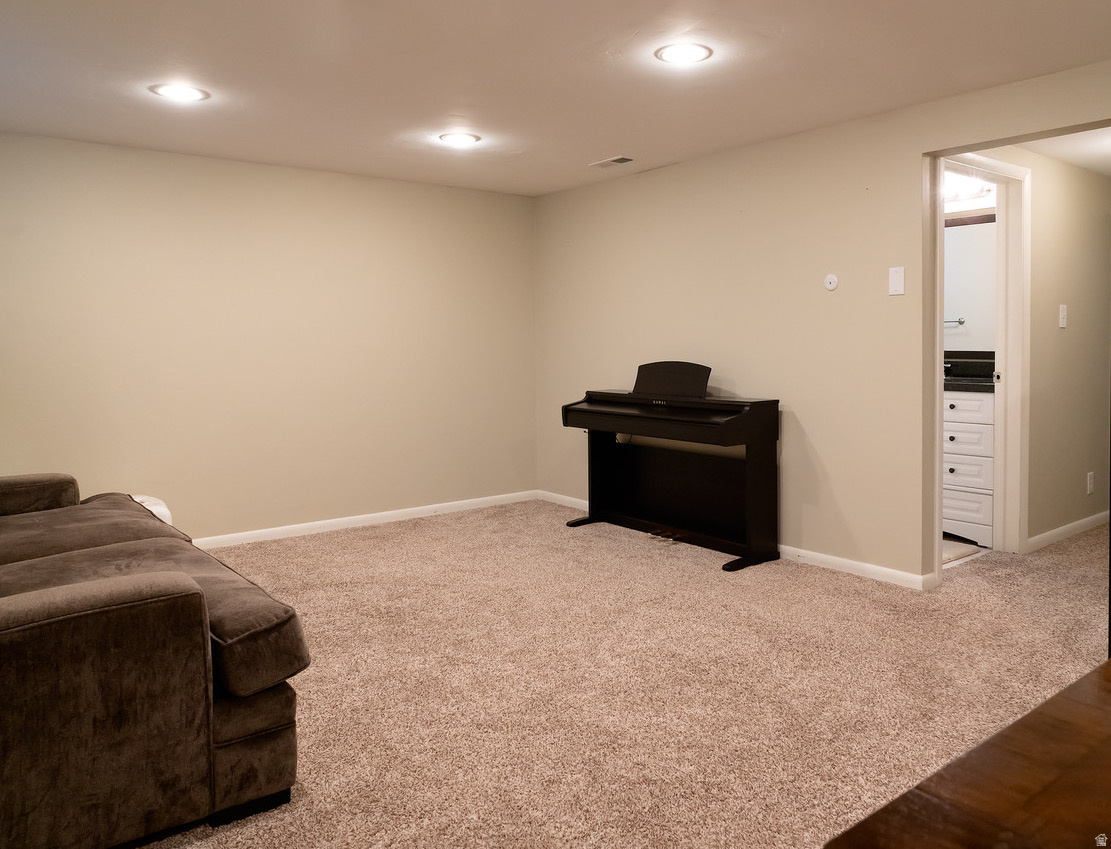 THREE FOUNTAINS - Residential