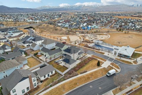 Tiny photo for 10307 S FISH HOOK RD W, South Jordan, UT 84009 (MLS # 2136880)