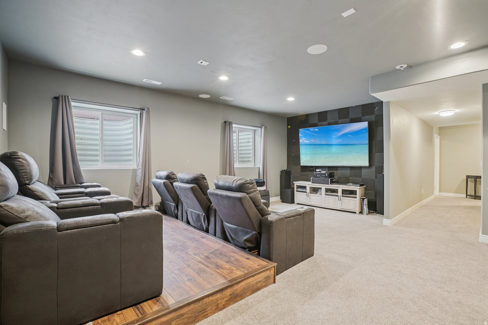 DAYBREAK - Residential